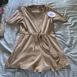 NWT Princess Polly Romper